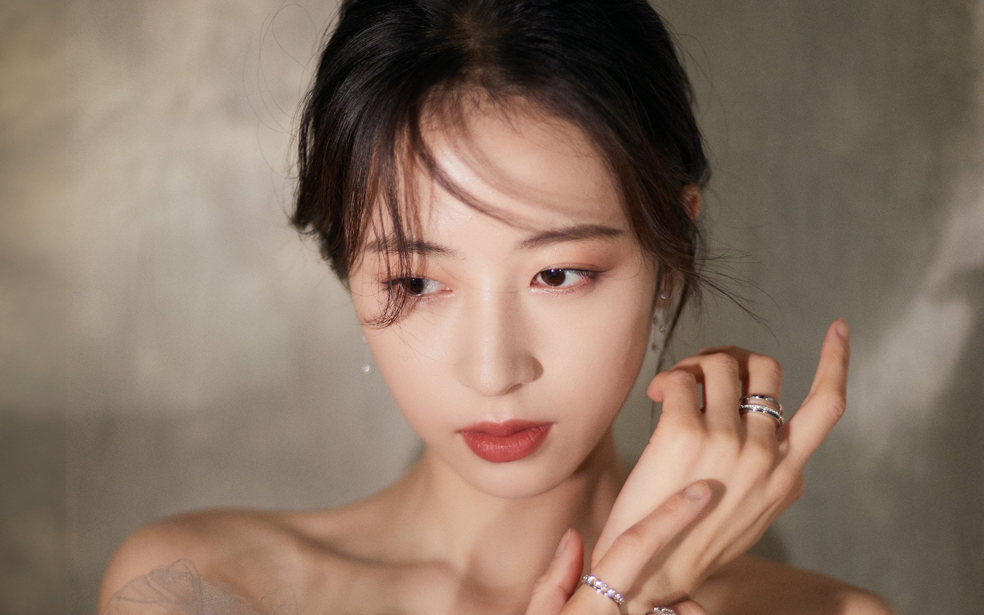 爱游戏-国际热身赛中国队惨败 技术复盘成焦点，国际热身赛赛程